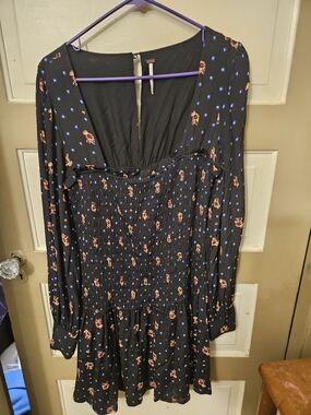 Women's Free People Long Sleeve Black Floral Smocked Midi Dress, Size M, New